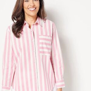 Leah parks striped button up top